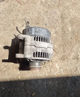 Audi A4 S4 B5 8D Generator/alternator 0123515003 028903028