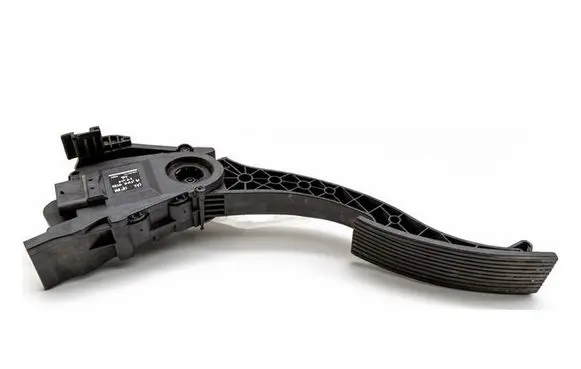Mercedes-Benz A W176 Accelerator throttle pedal A2463001404