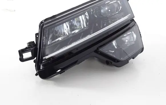 Skoda Karoq Headlight/headlamp 57B941015D