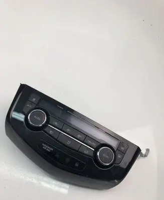 Nissan Qashqai Climate control unit 275004EA1A
