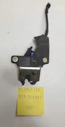 Audi A4 S4 B6 8E 8H Tailgate/trunk/boot lock/catch/latch 8E5827505