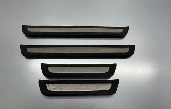 Hyundai Santa Fe sill trim set (inner) 858792W500 858892W500 858742W500