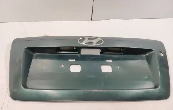 Hyundai Terracan Tailgate trim 87311H1030