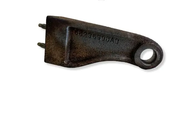 Jeep Cherokee Muffler mount bracket/holder 68236998AB