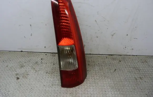 Volvo V70 Rear/tail lights 9154494
