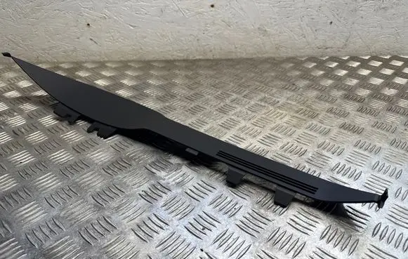 Mercedes-Benz C W204 Dashboard trim A2046890639 90307007
