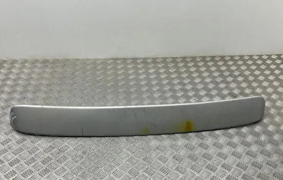 KIA Sorento Tailgate/trunk spoiler 0549703555