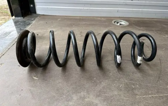 Audi A3 S3 8V Rear coil spring 5Q0511121