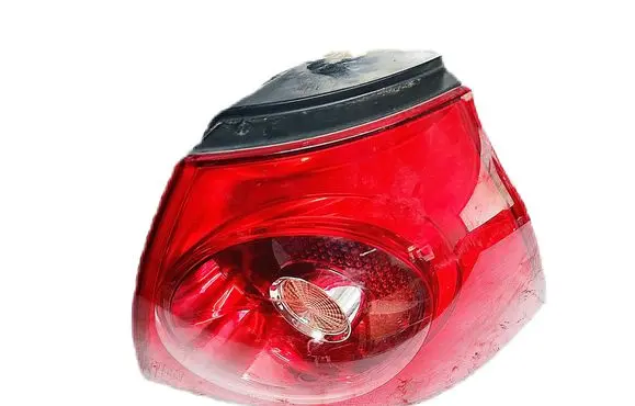 Volkswagen Golf V Rear/tail lights 1K6945096E