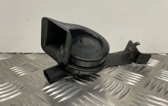 Audi A7 S7 4G Horn signal 4G0951223