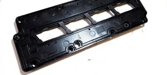 Audi Q7 4L Rocker cam cover 057103469h