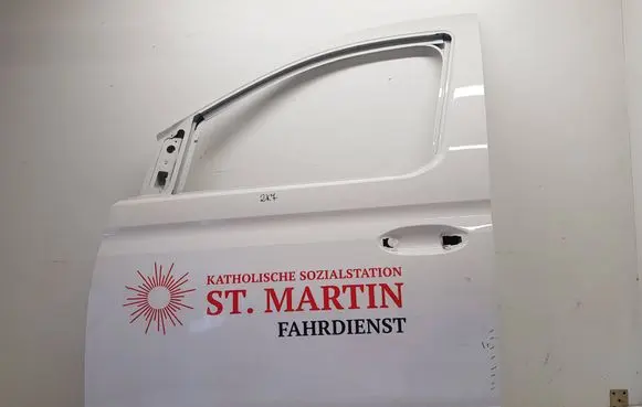 Volkswagen Caddy Front door