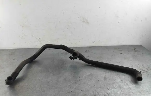 Jaguar F-Pace Engine coolant pipe/hose JDE38892