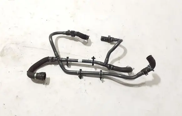 Audi A7 S7 4K8 Engine coolant pipe/hose 4K0121525A