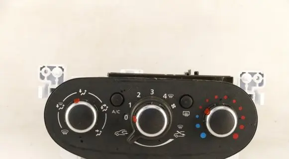Interior fan control switch