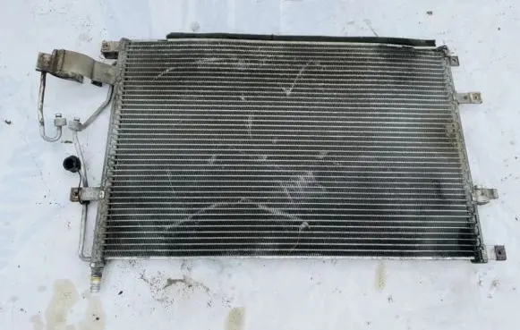 A/C cooling radiator (condenser)