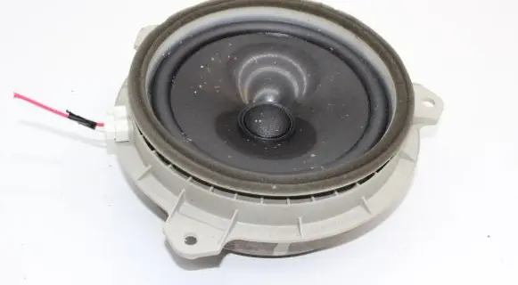 Lexus CT 200H Rear door speaker 8616076060