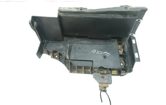Cadillac SRX Battery tray 25734732