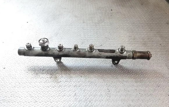 Volvo S40, V40 Fuel main line pipe 7700114017 0445214024