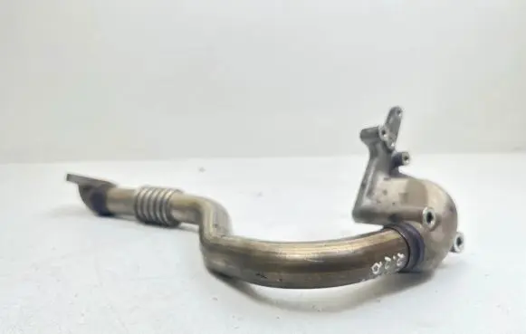 Honda Civic EGR valve line/pipe/hose 05T30