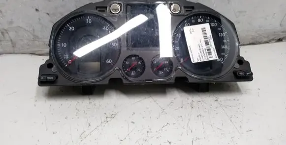 Volkswagen PASSAT B6 Speedometer (instrument cluster) 3C0920971E A2C53042108 A2C53194181
