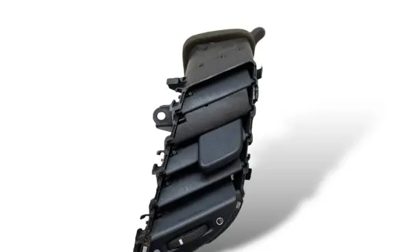 Ford Fiesta Dash center air vent grill 8A61A018B08AEW