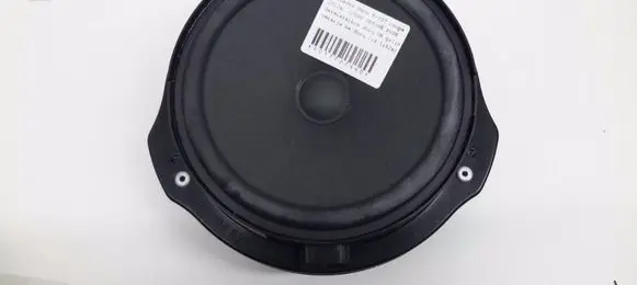Mercedes-Benz E C207 W207 Front door speaker A2048201902