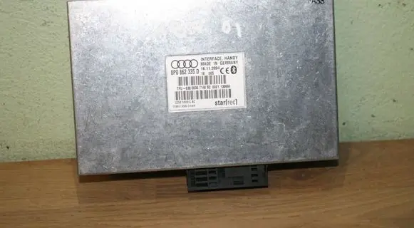 Audi A4 S4 B7 8E 8H Bluetooth control unit module 8P0862335D