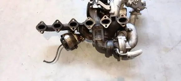 BMW 5 E60 E61 Turbo 11657811404 11657802587