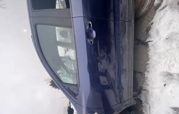 Hyundai Santa Fe Front door
