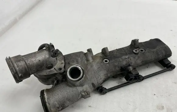 Mercedes-Benz R W251 Intake manifold