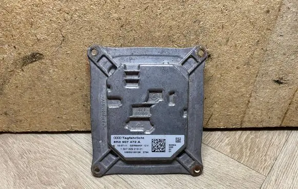 Audi A4 S4 B8 8K Headlight ballast module Xenon 8K0907472A 130732921801