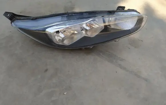 Ford Fiesta Headlight/headlamp C1BB-13W029-AF