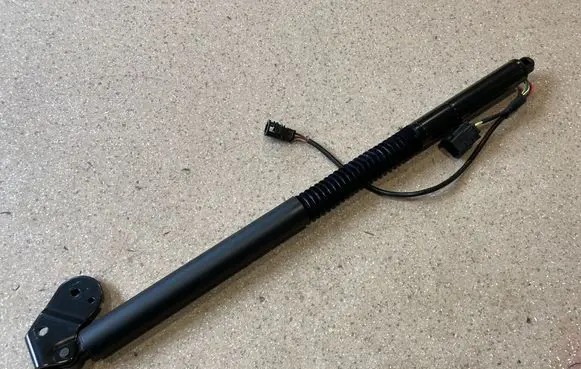 Tailgate/trunk strut/damper