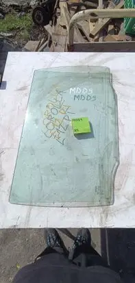 Toyota Corolla E120 E130 Rear door window glass 122121232