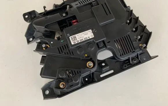 Mercedes-Benz S W222 Fuse module A2225406040