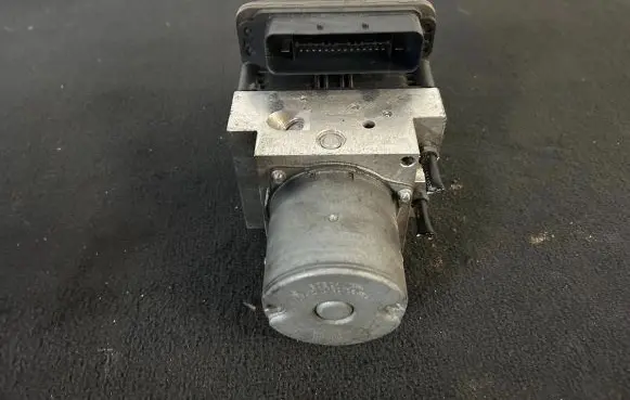 BMW X5 E70 ABS Pump 6854057 DSCE7071 6854055
