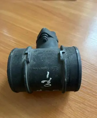 Opel Zafira A Mass air flow meter 0281002428