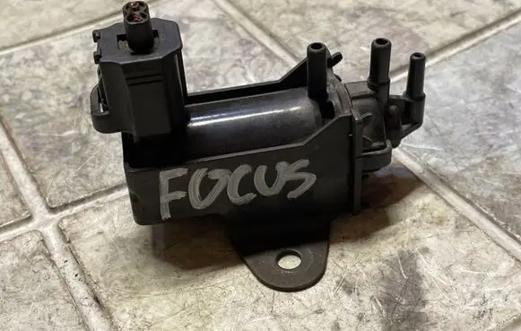 Ford Focus Turbo solenoid valve