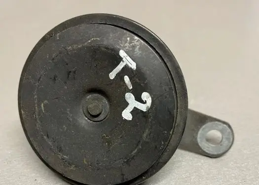 Toyota Avensis T250 Horn signal 8632