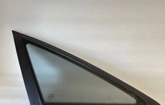 Audi A6 S6 C6 4F Rear side window 4F5845299B