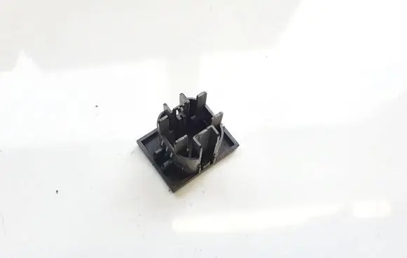 Ford Focus C-MAX Windscreen/window heater switch