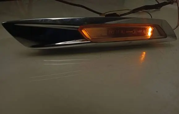 BMW 5 GT F07 Front fender indicator light 7199633 7154165