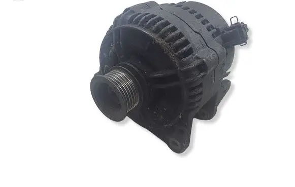 Volkswagen Golf IV Generator/alternator 028903025S