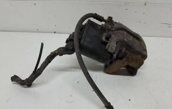 Volvo V70 Rear brake caliper 32332594F