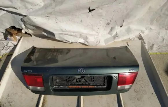 Mazda 626 Tailgate/trunk/boot lid