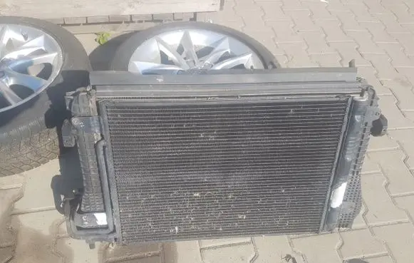 Volkswagen Golf V Radiator set 