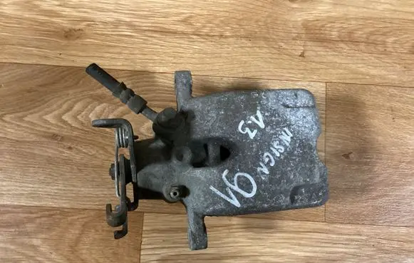 Rear brake caliper
