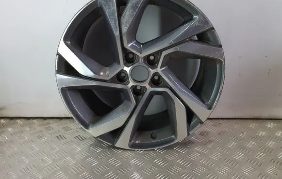 Renault Megane IV R18 alloy rim 403001562R