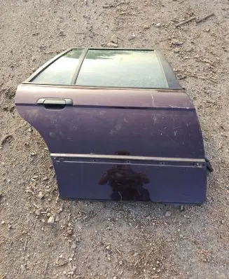 BMW 5 E34 Rear door